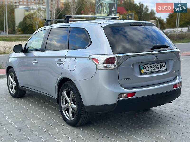 Позашляховик / Кросовер Mitsubishi Outlander 2013 в Тернополі фото 21 Позашляховик / Кросовер Mitsubishi Outlander 2013 в Тернополі