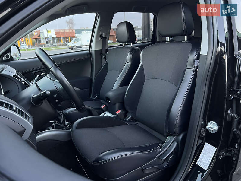 Позашляховик / Кросовер Mitsubishi Outlander 2012 в Ковелі фото 39 Позашляховик / Кросовер Mitsubishi Outlander 2012 в Ковелі