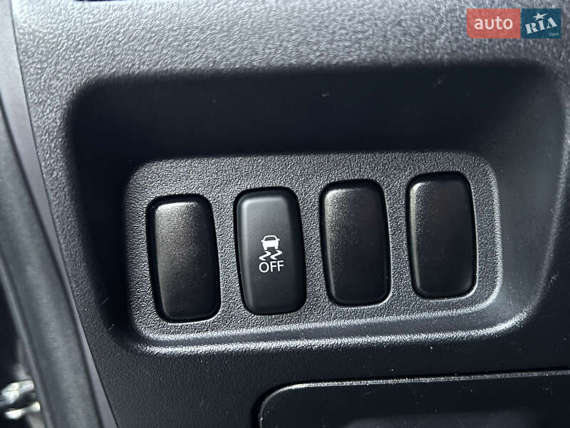 Позашляховик / Кросовер Mitsubishi Outlander 2012 в Ковелі фото 69 Позашляховик / Кросовер Mitsubishi Outlander 2012 в Ковелі