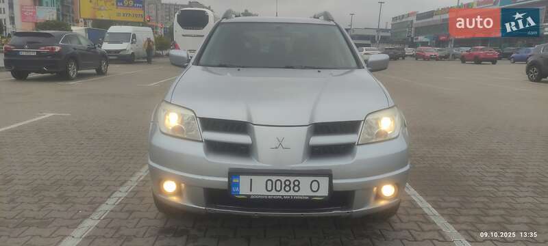 Mitsubishi Outlander 2007