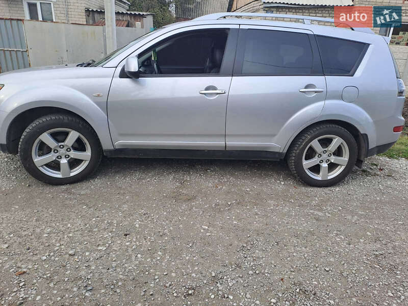 Внедорожник / Кроссовер Mitsubishi Outlander 2008 в Павлограде