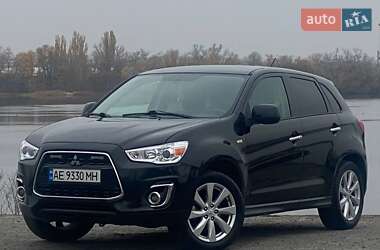 Позашляховик / Кросовер Mitsubishi Outlander 2014 в Дніпрі