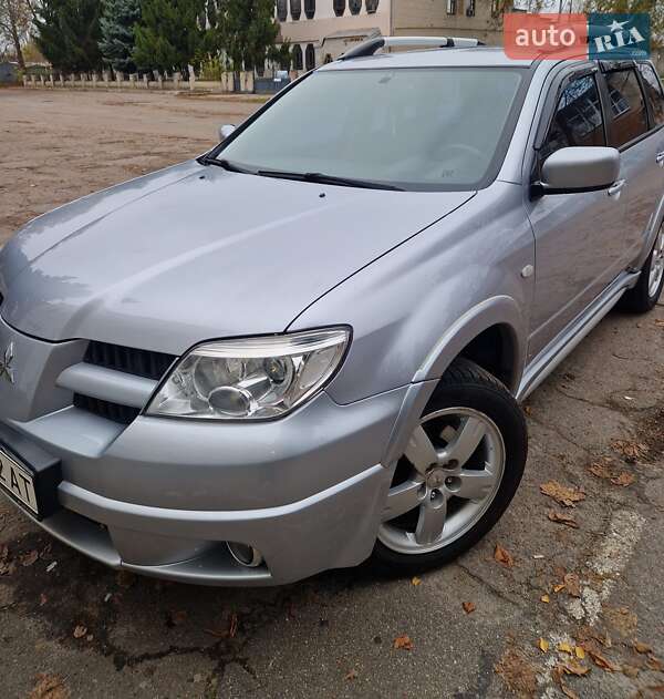 Внедорожник / Кроссовер Mitsubishi Outlander 2008 в Желтых Водах