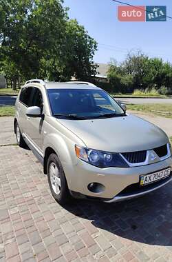 Внедорожник / Кроссовер Mitsubishi Outlander 2009 в Харькове