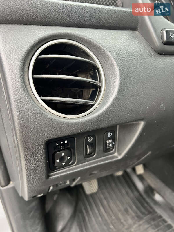 Позашляховик / Кросовер Mitsubishi Outlander 2008 в Одесі фото 15 Позашляховик / Кросовер Mitsubishi Outlander 2008 в Одесі