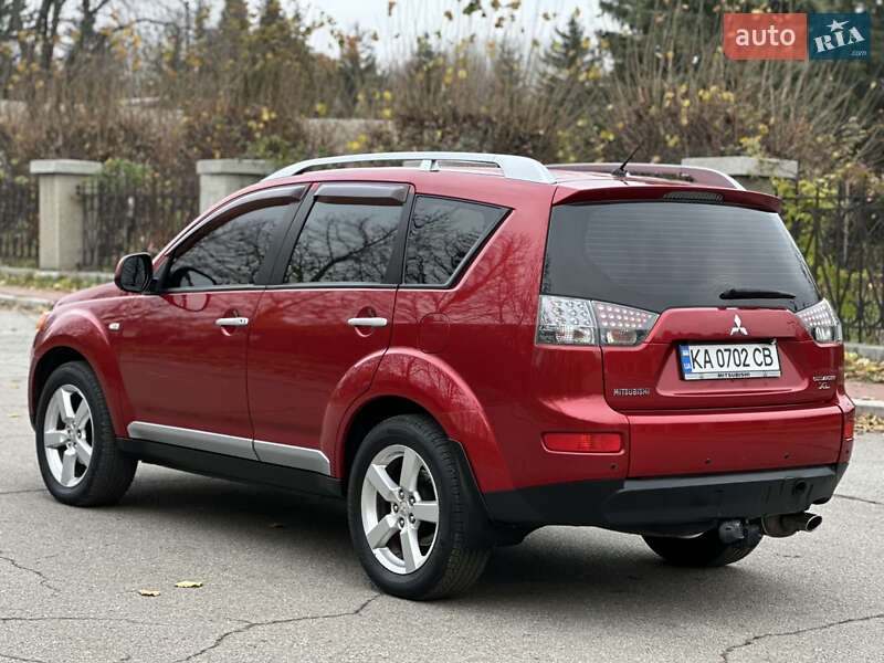 Внедорожник / Кроссовер Mitsubishi Outlander 2008 в Умани