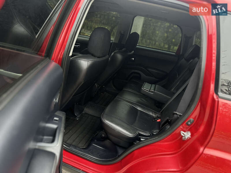 Внедорожник / Кроссовер Mitsubishi Outlander 2008 в Умани