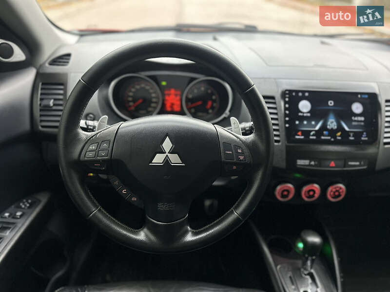 Внедорожник / Кроссовер Mitsubishi Outlander 2008 в Умани