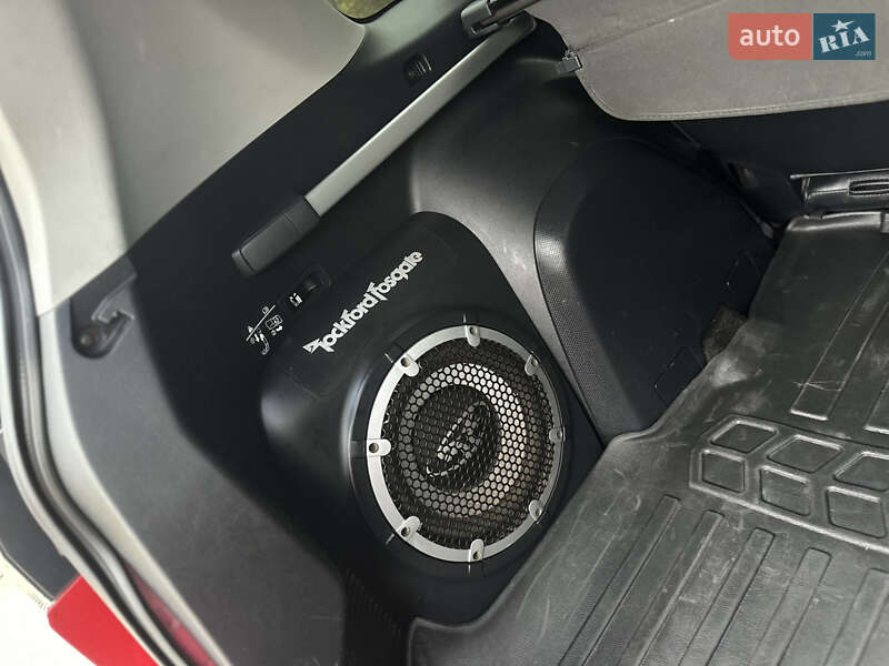 Внедорожник / Кроссовер Mitsubishi Outlander 2008 в Умани