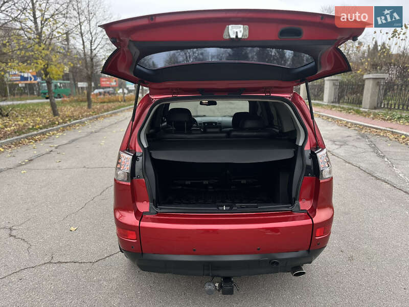 Внедорожник / Кроссовер Mitsubishi Outlander 2008 в Умани