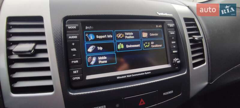 Внедорожник / Кроссовер Mitsubishi Outlander 2011 в Луцке фото 27 Внедорожник / Кроссовер Mitsubishi Outlander 2011 в Луцке