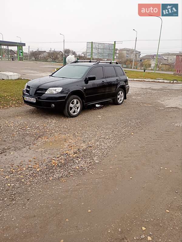 Mitsubishi Outlander 2008