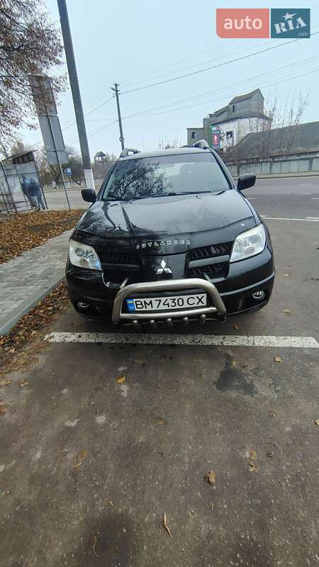 Позашляховик / Кросовер Mitsubishi Outlander 2005 в Ромнах