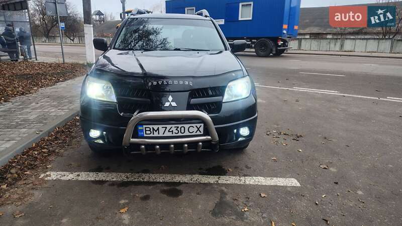 Позашляховик / Кросовер Mitsubishi Outlander 2005 в Ромнах