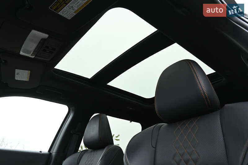 Позашляховик / Кросовер Mitsubishi Outlander 2023 в Бердичеві