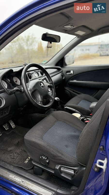 Позашляховик / Кросовер Mitsubishi Outlander 2006 в Краматорську фото 20 Позашляховик / Кросовер Mitsubishi Outlander 2006 в Краматорську