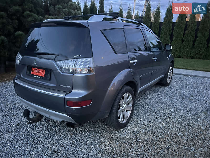 Внедорожник / Кроссовер Mitsubishi Outlander 2008 в Кременце