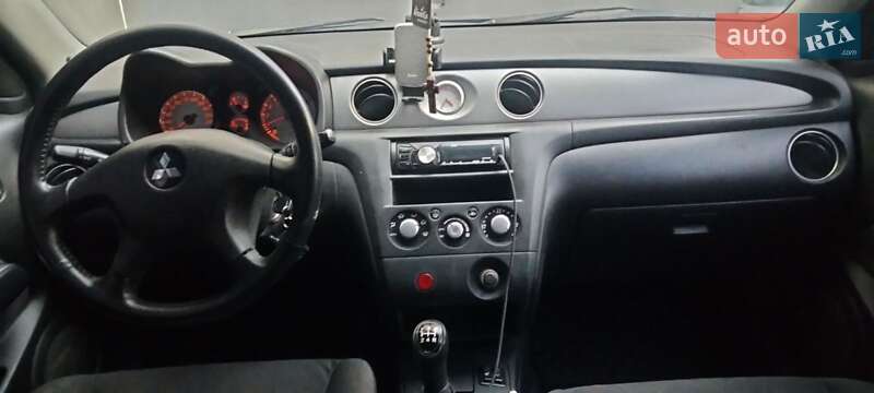 Внедорожник / Кроссовер Mitsubishi Outlander 2005 в Ивано-Франковске