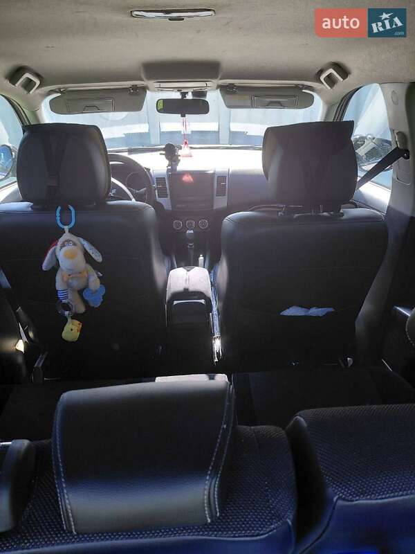 Позашляховик / Кросовер Mitsubishi Outlander 2011 в Козині фото 6 Позашляховик / Кросовер Mitsubishi Outlander 2011 в Козині