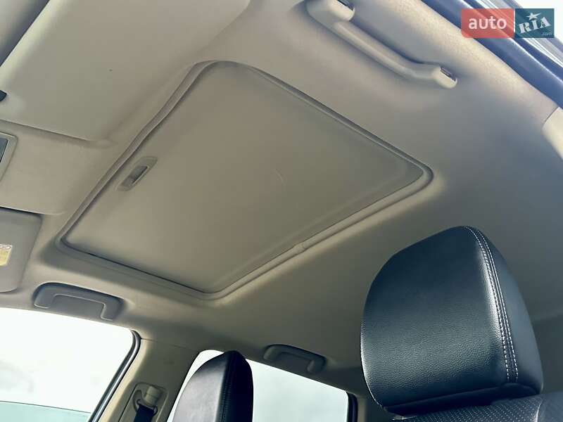 Внедорожник / Кроссовер Mitsubishi Outlander 2013 в Вараше фото 58 Внедорожник / Кроссовер Mitsubishi Outlander 2013 в Вараше