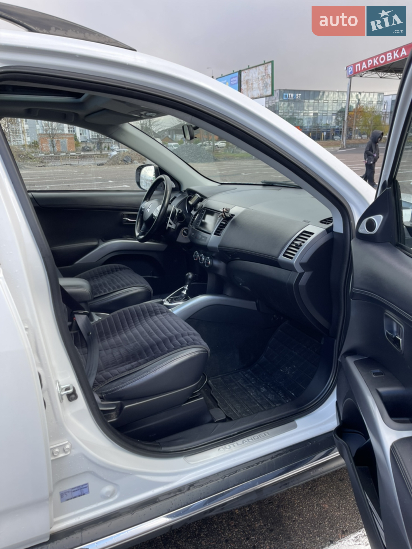 2010 Mitsubishi Outlander - мініатюра 31