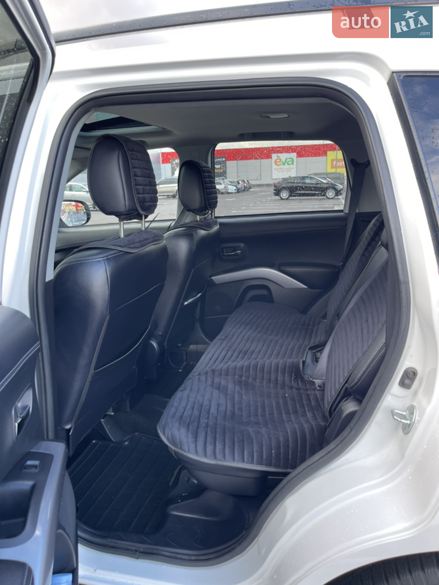 2010 Mitsubishi Outlander - мініатюра 38