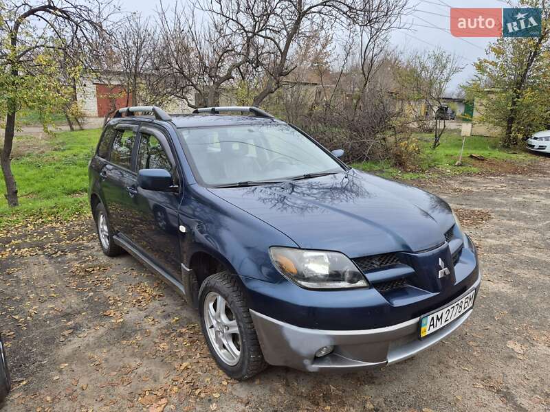 Позашляховик / Кросовер Mitsubishi Outlander 2003 в Миколаєві фото 8 Позашляховик / Кросовер Mitsubishi Outlander 2003 в Миколаєві