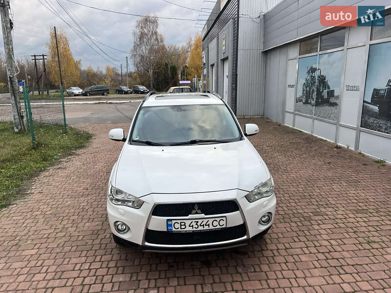 Позашляховик / Кросовер Mitsubishi Outlander 2012 в Прилуках фото 5 Позашляховик / Кросовер Mitsubishi Outlander 2012 в Прилуках