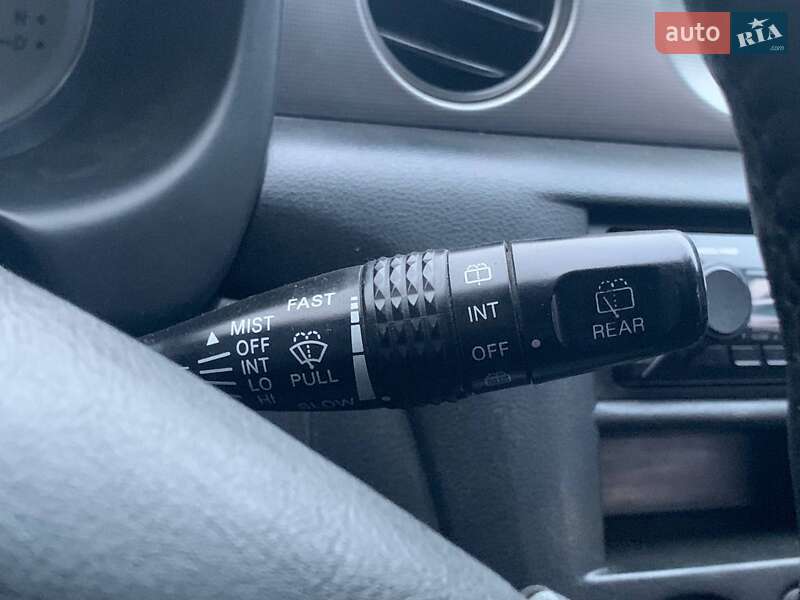 Внедорожник / Кроссовер Mitsubishi Outlander 2005 в Николаеве