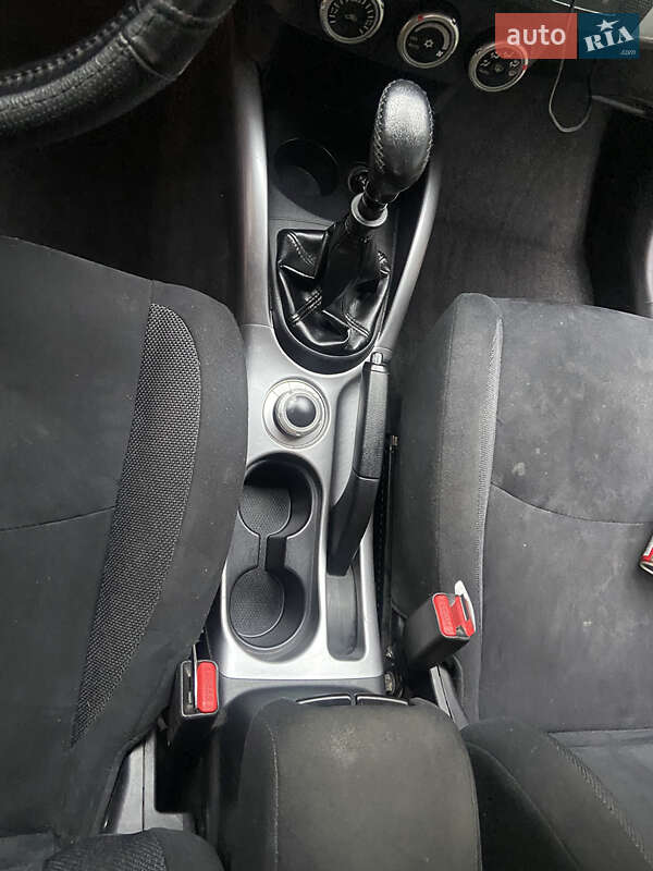 Позашляховик / Кросовер Mitsubishi Outlander 2008 в Новояворівську