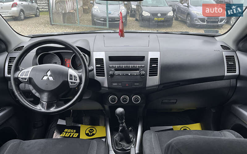 Позашляховик / Кросовер Mitsubishi Outlander 2007 в Стрию