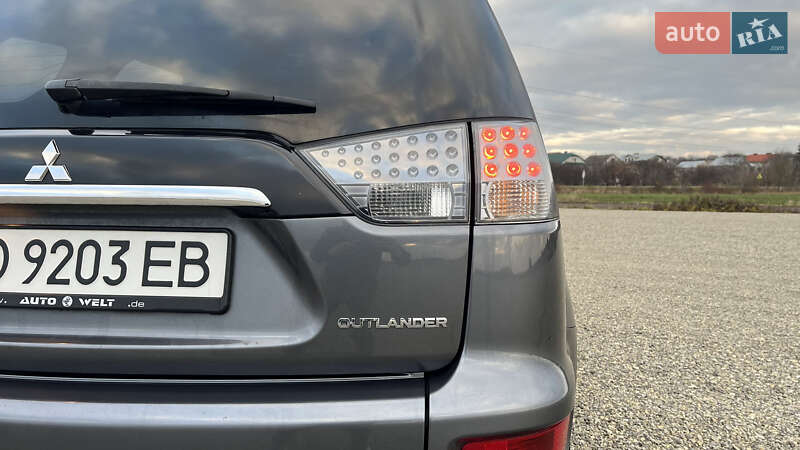 Внедорожник / Кроссовер Mitsubishi Outlander 2012 в Тернополе