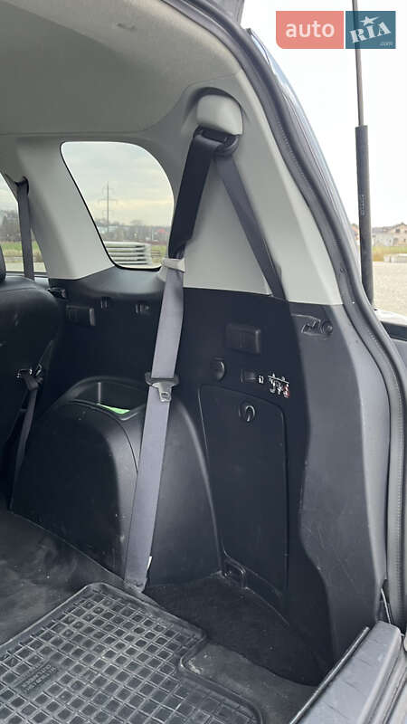 Внедорожник / Кроссовер Mitsubishi Outlander 2012 в Тернополе