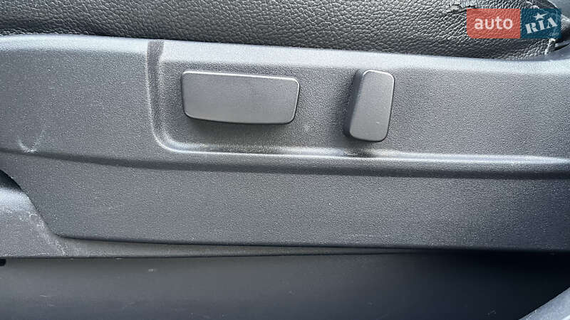 Внедорожник / Кроссовер Mitsubishi Outlander 2012 в Тернополе