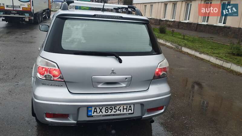 Позашляховик / Кросовер Mitsubishi Outlander 2007 в Полтаві