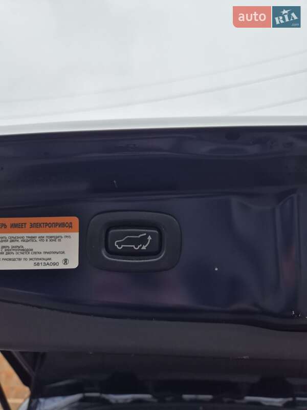 Внедорожник / Кроссовер Mitsubishi Outlander 2013 в Кривом Роге