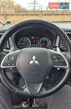 Внедорожник / Кроссовер Mitsubishi Outlander 2013 в Кривом Роге