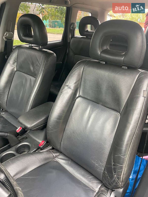 Внедорожник / Кроссовер Mitsubishi Outlander 2003 в Киеве фото 24 Внедорожник / Кроссовер Mitsubishi Outlander 2003 в Киеве