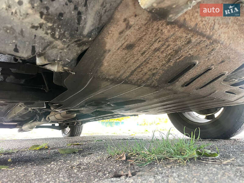 Внедорожник / Кроссовер Mitsubishi Outlander 2003 в Киеве фото 36 Внедорожник / Кроссовер Mitsubishi Outlander 2003 в Киеве