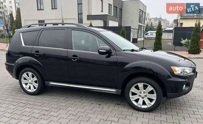 Позашляховик / Кросовер Mitsubishi Outlander 2011 в Луцьку фото 28 Позашляховик / Кросовер Mitsubishi Outlander 2011 в Луцьку