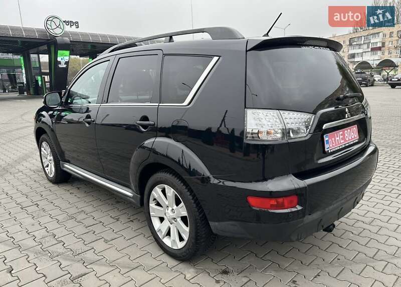 Позашляховик / Кросовер Mitsubishi Outlander 2011 в Луцьку фото 17 Позашляховик / Кросовер Mitsubishi Outlander 2011 в Луцьку