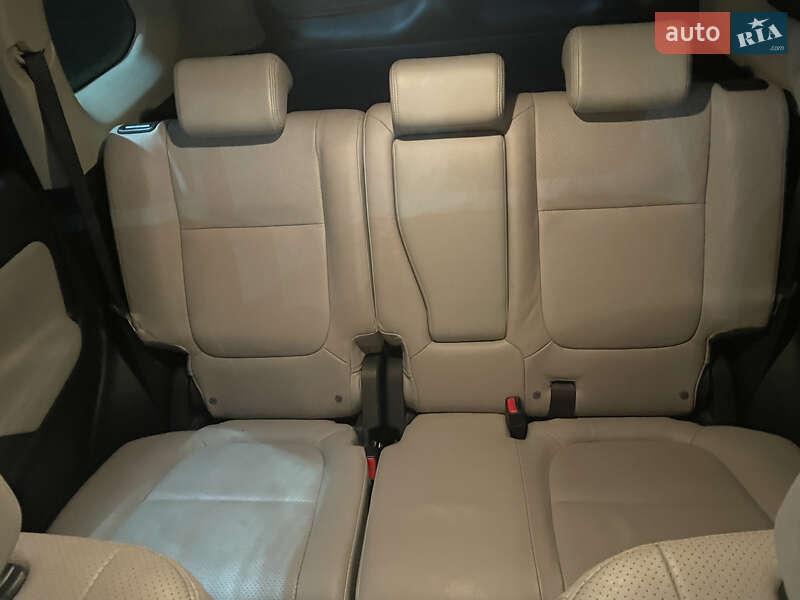 Внедорожник / Кроссовер Mitsubishi Outlander 2014 в Бориславе