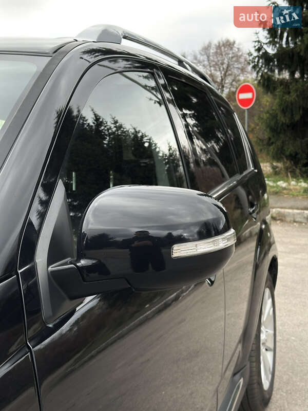 Позашляховик / Кросовер Mitsubishi Outlander 2011 в Бердичеві