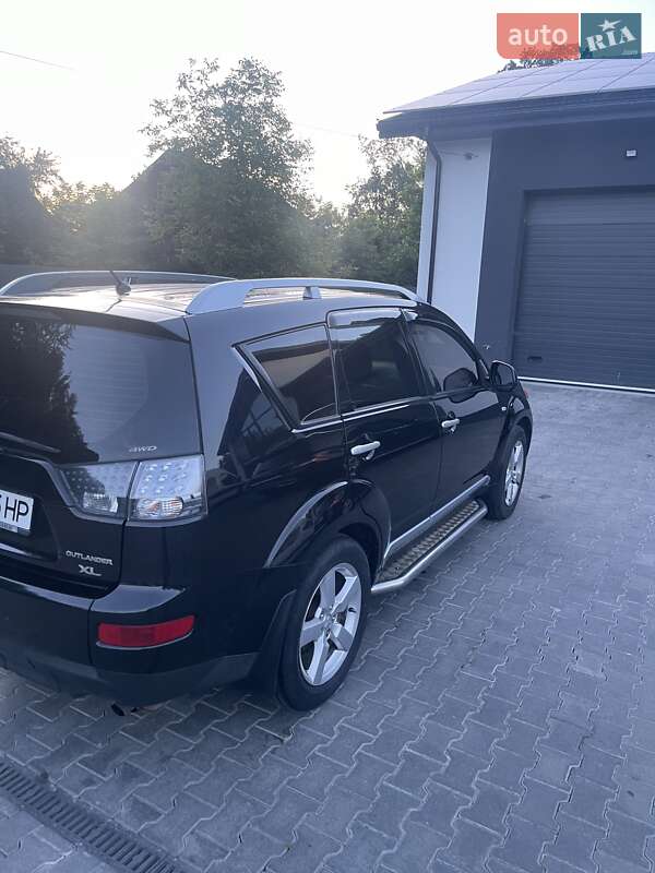 Mitsubishi Outlander 2008