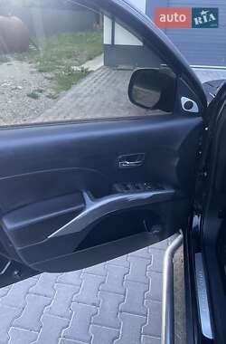 Позашляховик / Кросовер Mitsubishi Outlander 2008 в Богородчанах