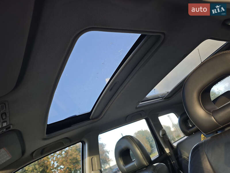 Внедорожник / Кроссовер Mitsubishi Outlander 2006 в Владимире фото 17 Внедорожник / Кроссовер Mitsubishi Outlander 2006 в Владимире