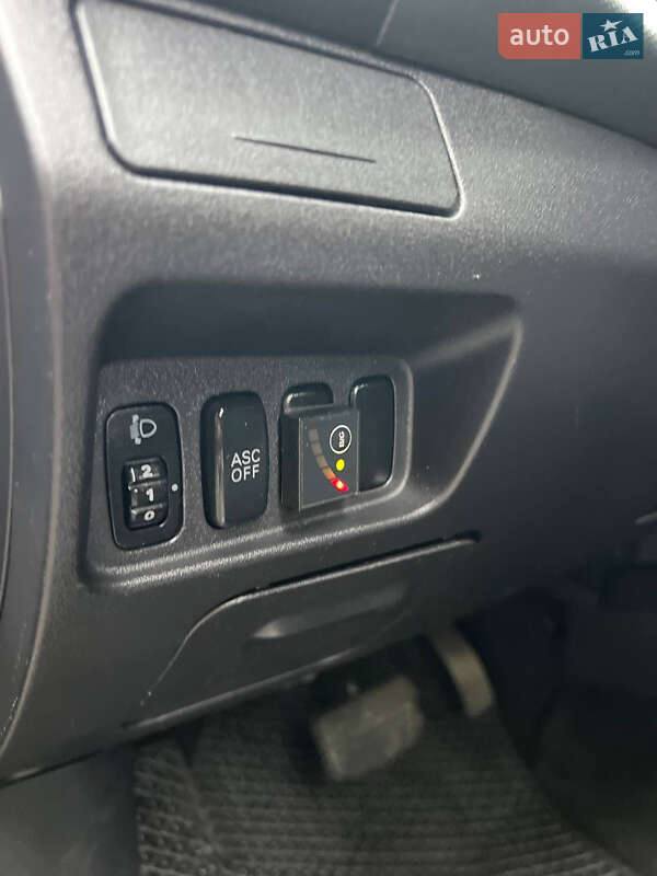 Внедорожник / Кроссовер Mitsubishi Outlander 2008 в Чернигове