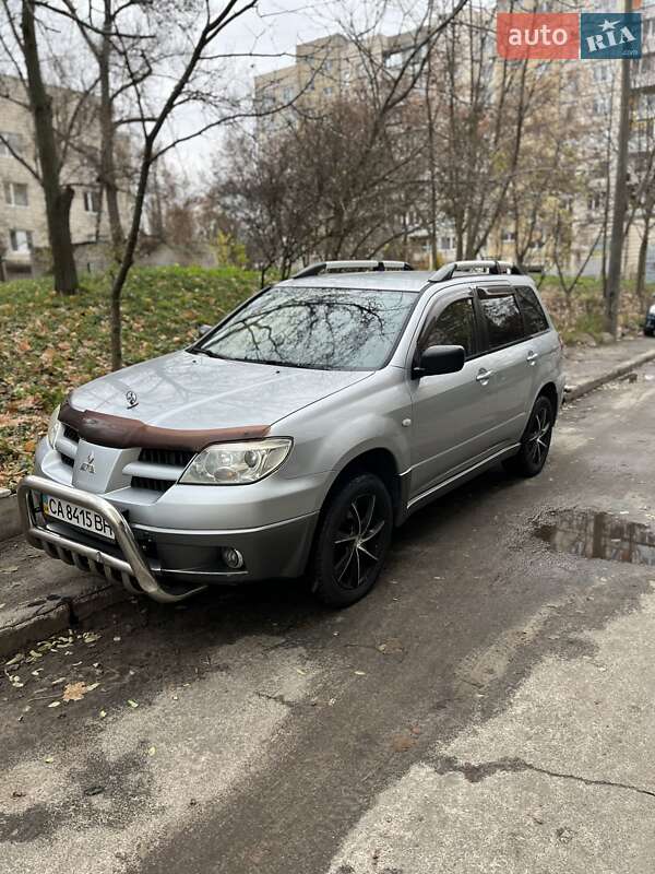 Внедорожник / Кроссовер Mitsubishi Outlander 2007 в Киеве фото 2 Внедорожник / Кроссовер Mitsubishi Outlander 2007 в Киеве