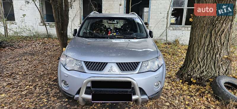 Позашляховик / Кросовер Mitsubishi Outlander 2008 в Дніпрі фото 2 Позашляховик / Кросовер Mitsubishi Outlander 2008 в Дніпрі