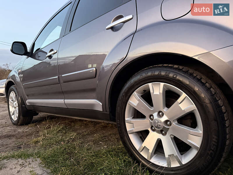 Позашляховик / Кросовер Mitsubishi Outlander 2008 в Кременці